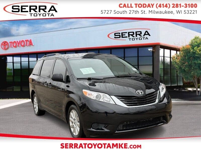 2017 TOYOTA Sienna