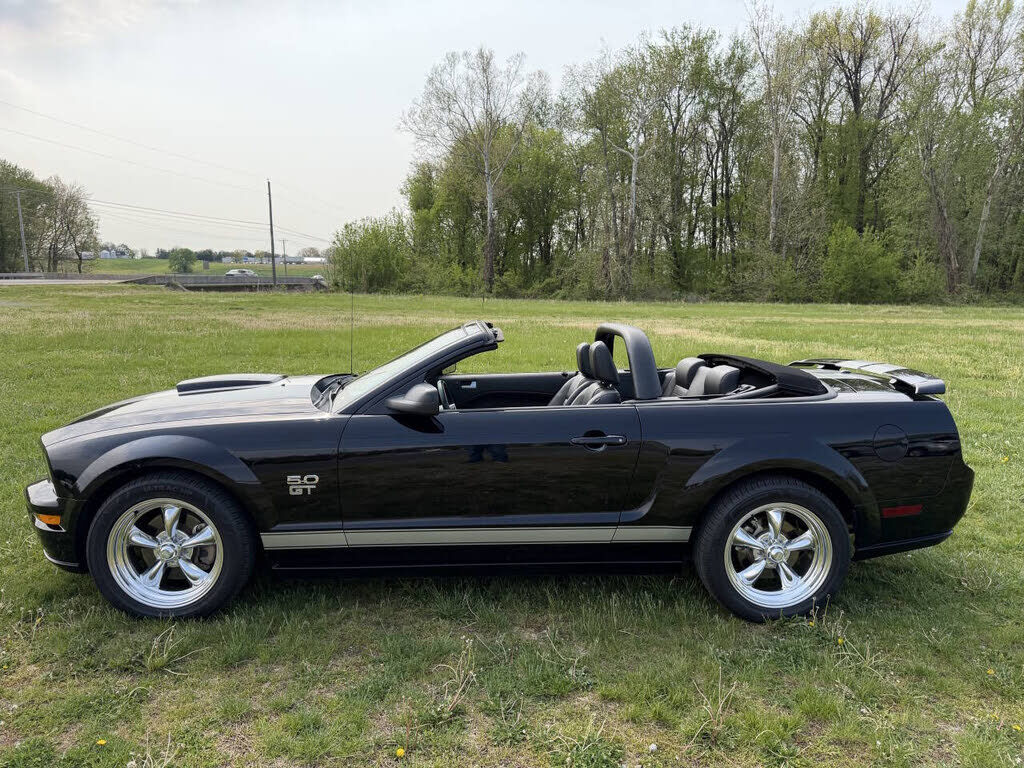 2008 FORD Mustang