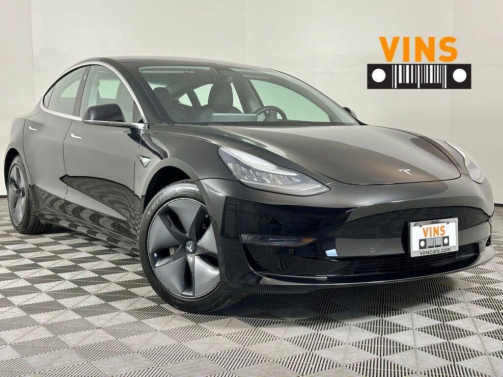 2020 TESLA Model 3