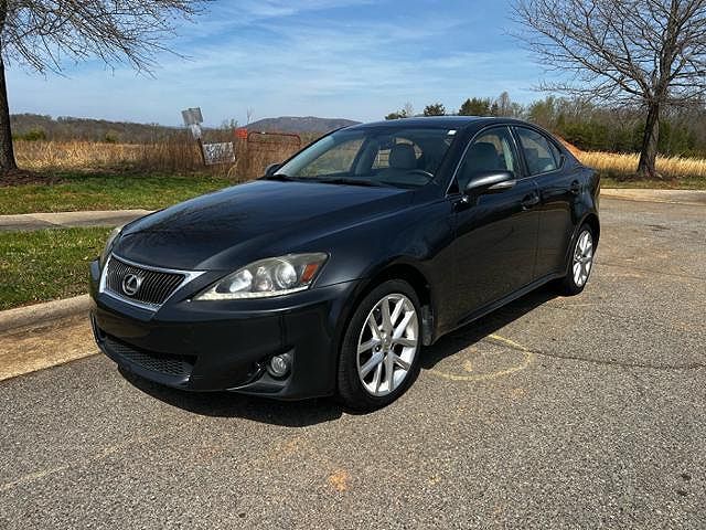 2011 LEXUS IS