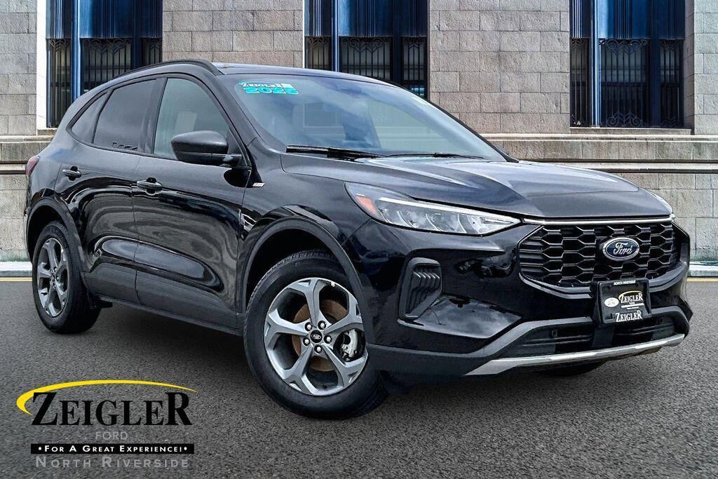 2025 FORD Escape