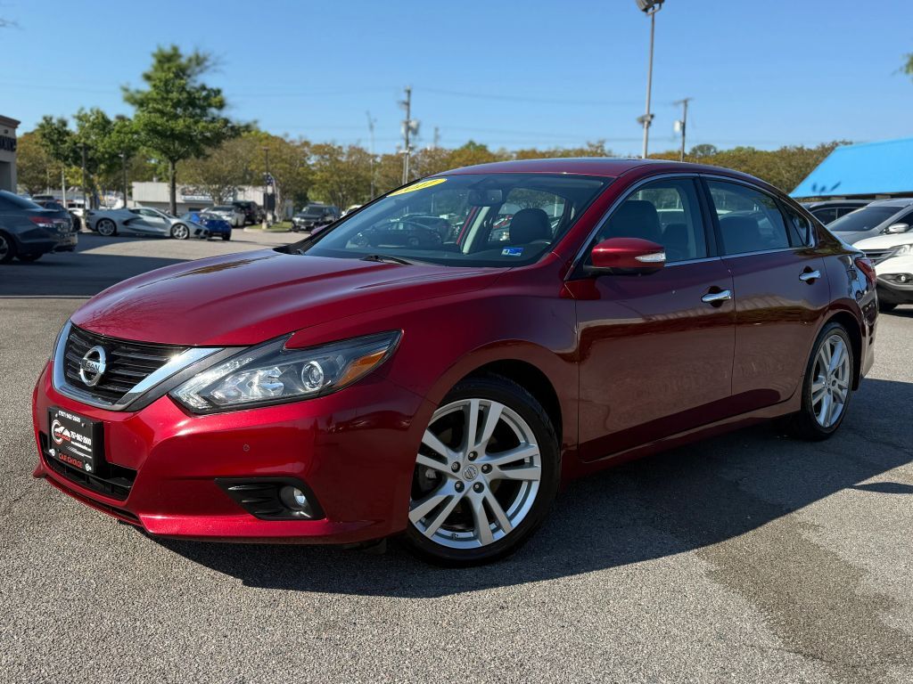 2017 NISSAN Altima