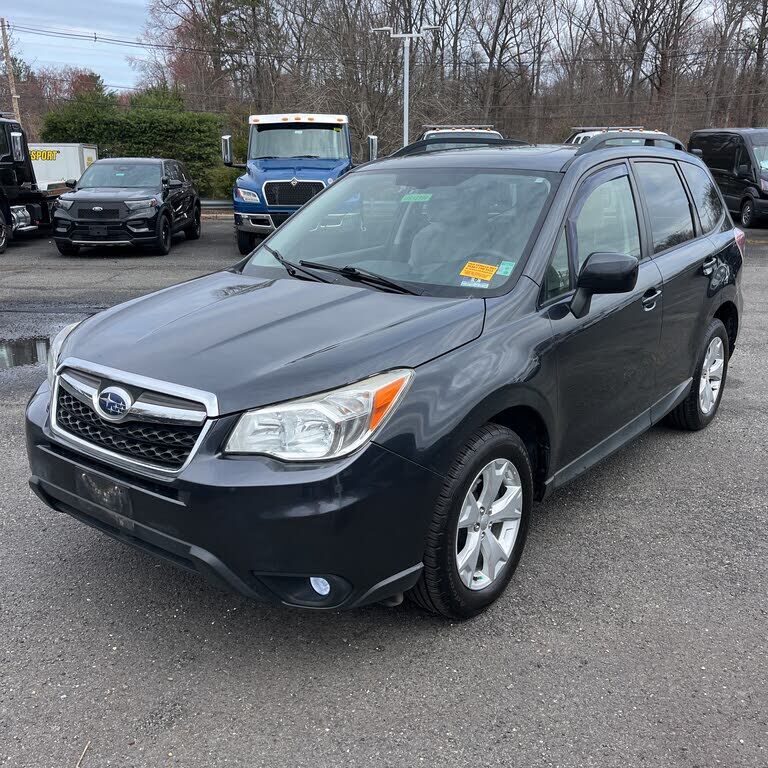2015 SUBARU Forester
