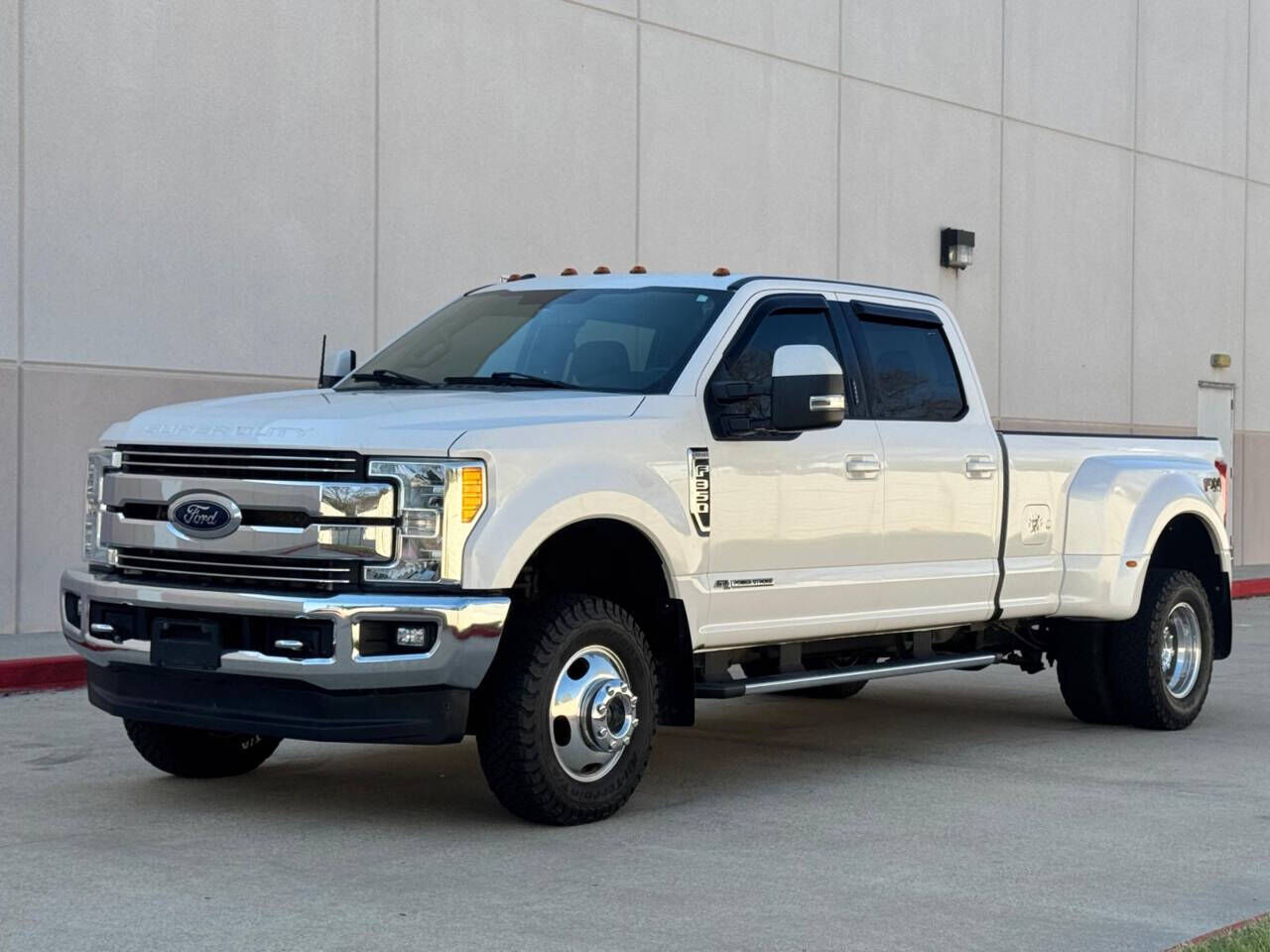 2017 FORD F-350