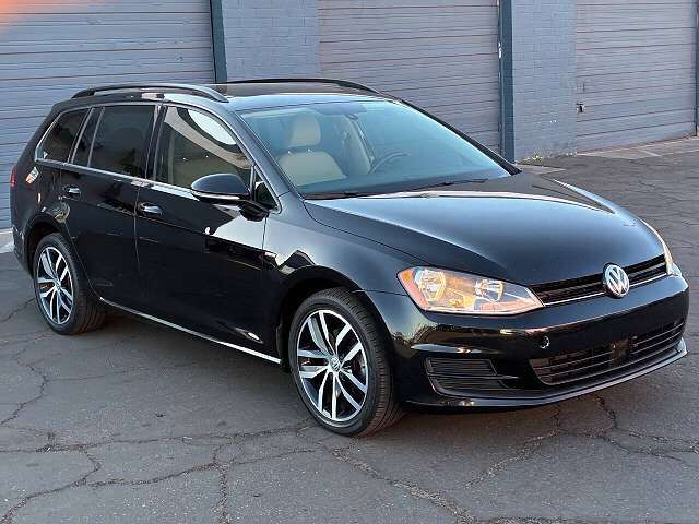 2016 VOLKSWAGEN Golf SportWagen