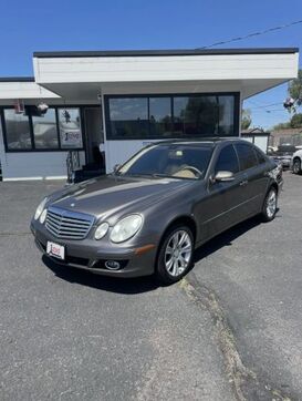 2009 MERCEDES-BENZ E-Class