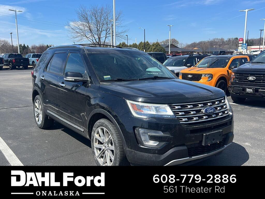 2017 FORD Explorer