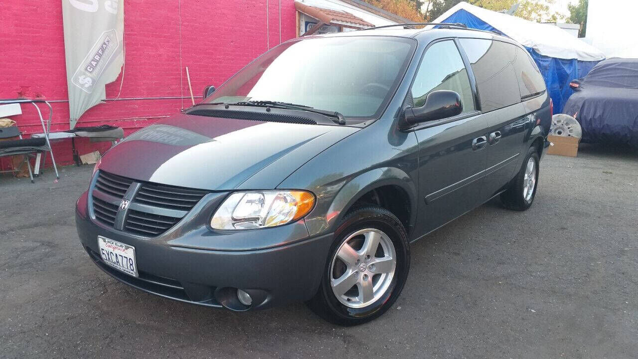2006 DODGE Caravan