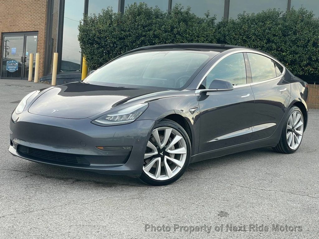 2018 TESLA Model 3