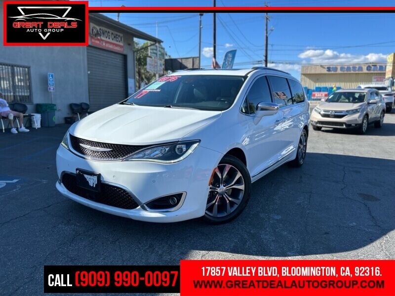 2017 CHRYSLER Pacifica