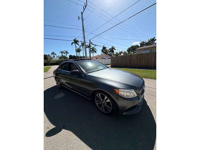 2018 MERCEDES-BENZ C-Class