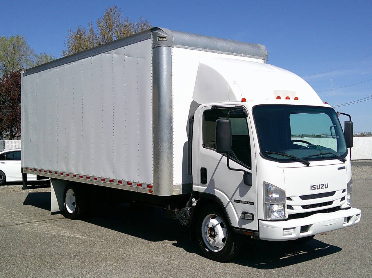 2021 ISUZU NPR/NPR-HD