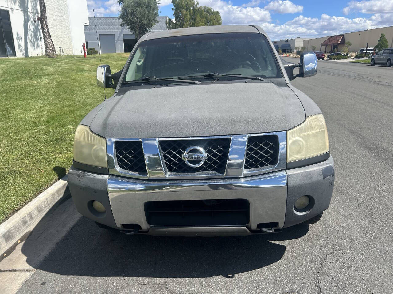 2005 NISSAN Titan