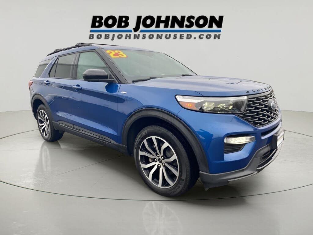 2023 FORD Explorer