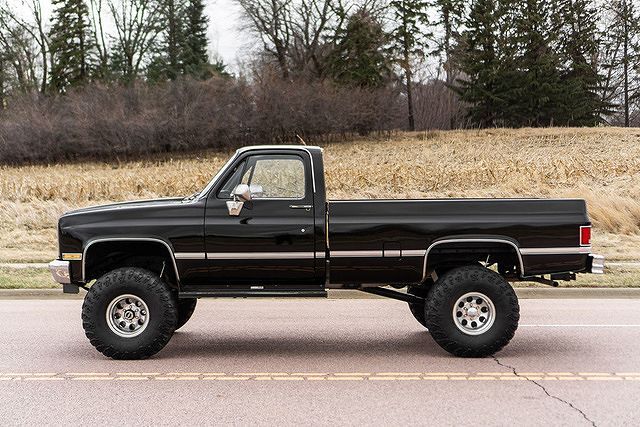 1986 CHEVROLET C/K Pickup