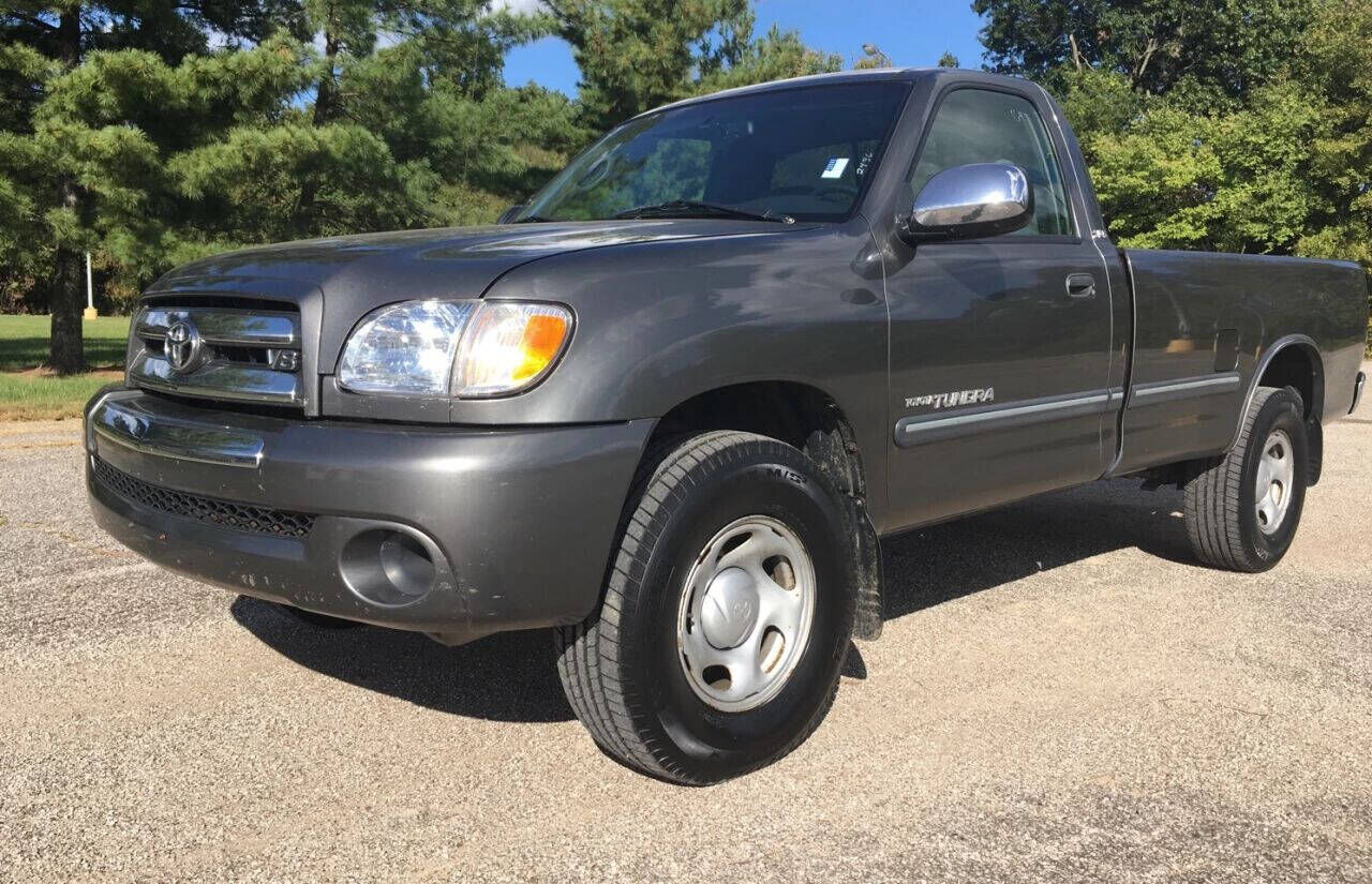 2004 TOYOTA Tundra