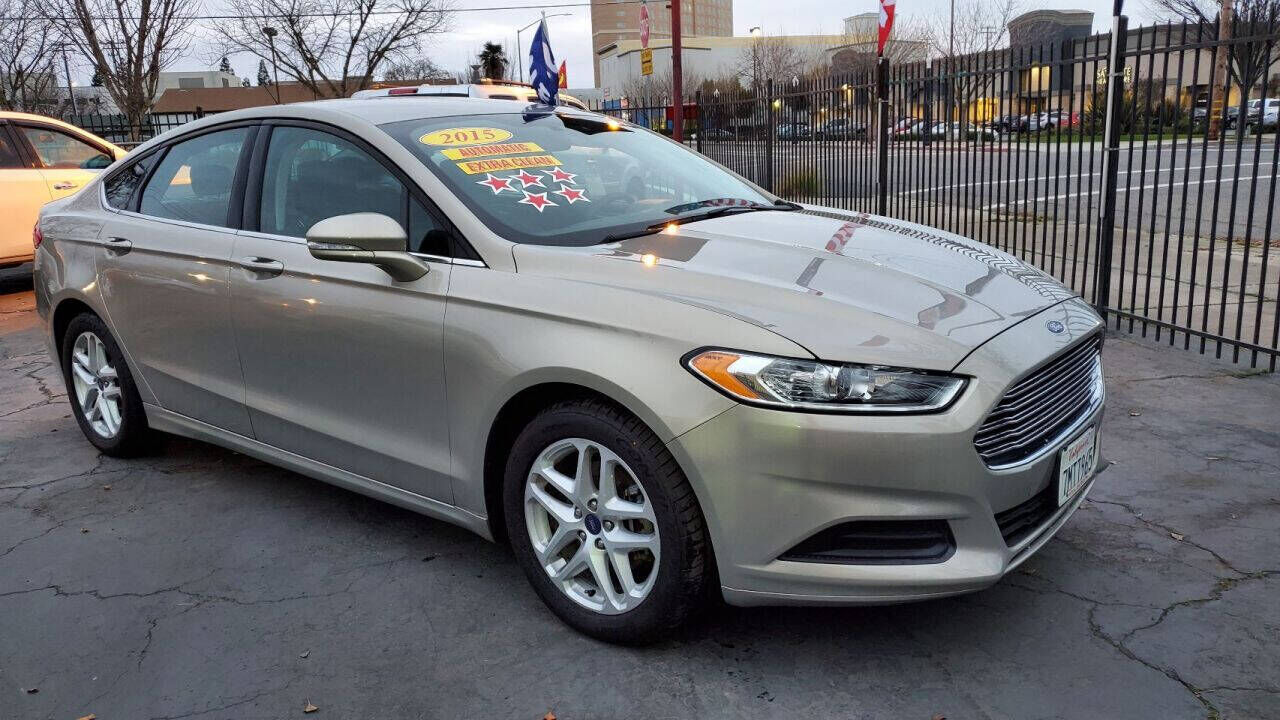 2015 FORD Fusion