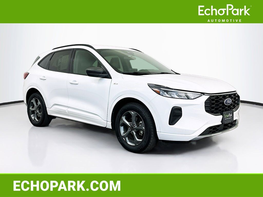 2023 FORD Escape
