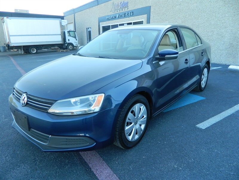 2013 VOLKSWAGEN Jetta