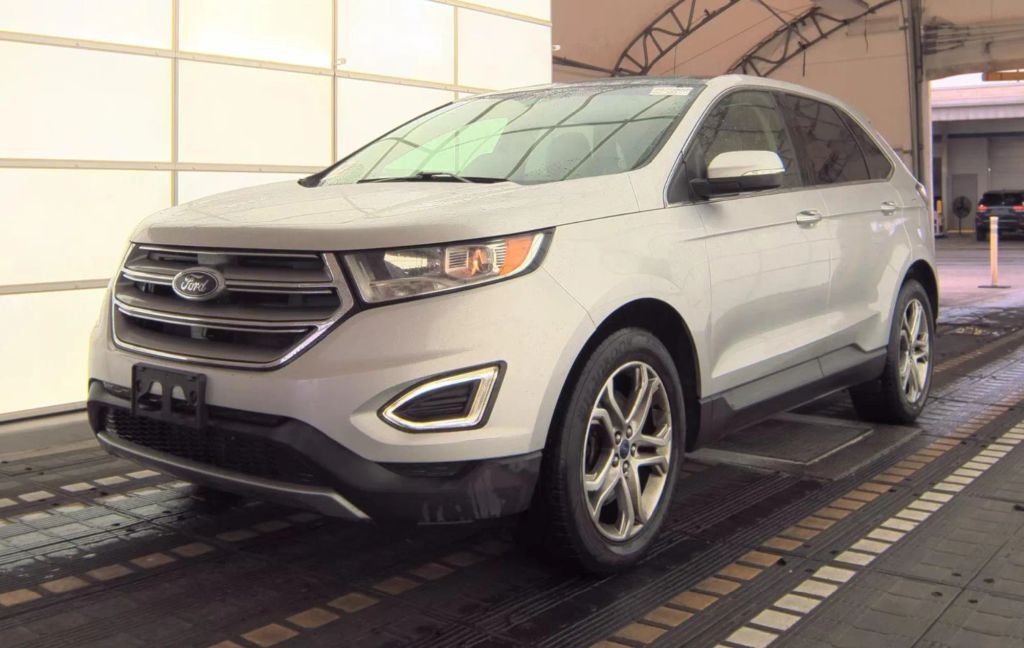2016 FORD Edge