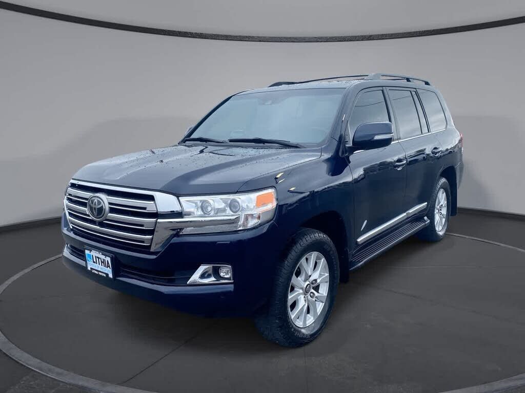 2019 TOYOTA Land Cruiser