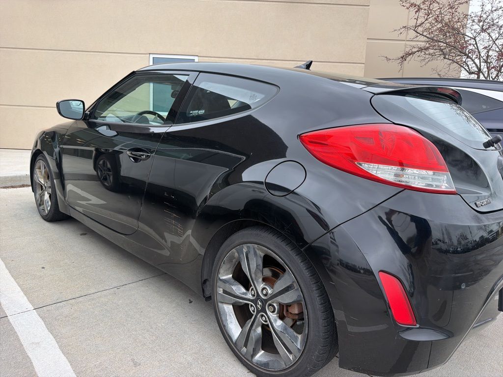 2012 HYUNDAI Veloster