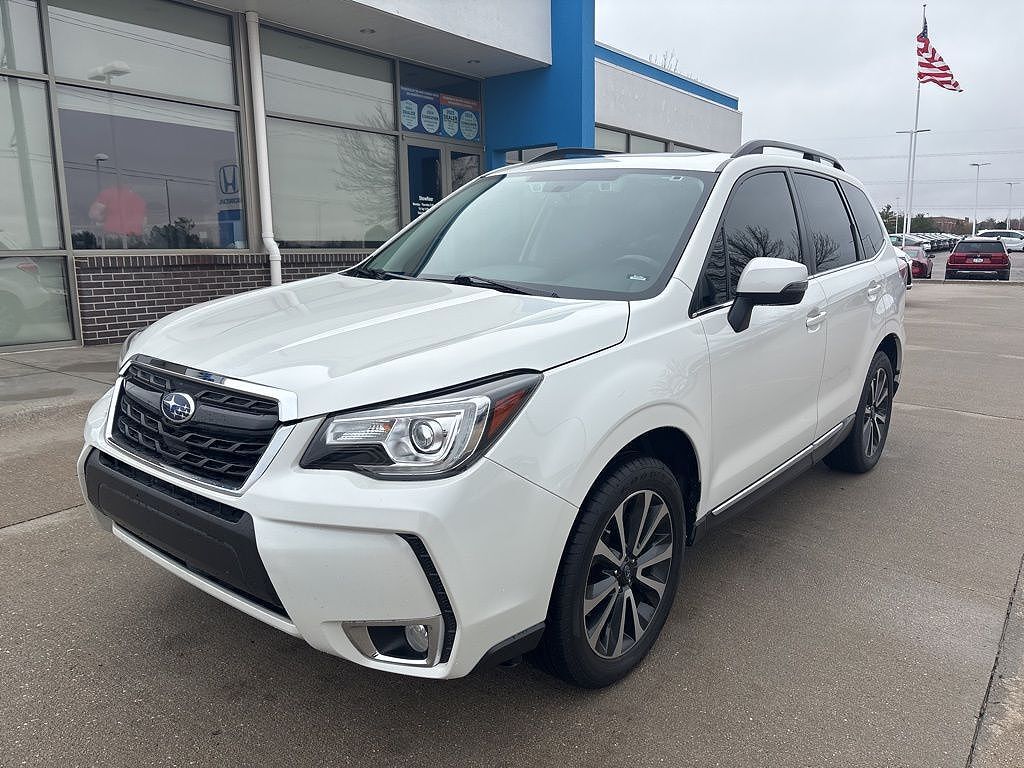 2017 SUBARU Forester