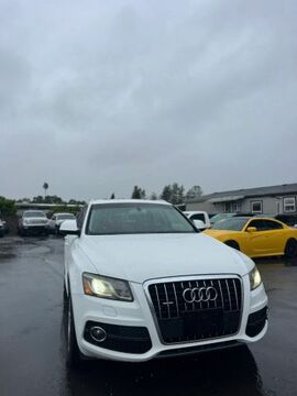 2012 AUDI Q5