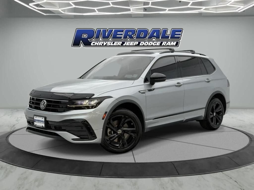 2024 VOLKSWAGEN Tiguan 4Motion