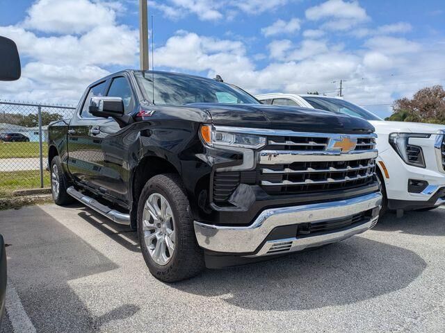 2024 CHEVROLET Silverado