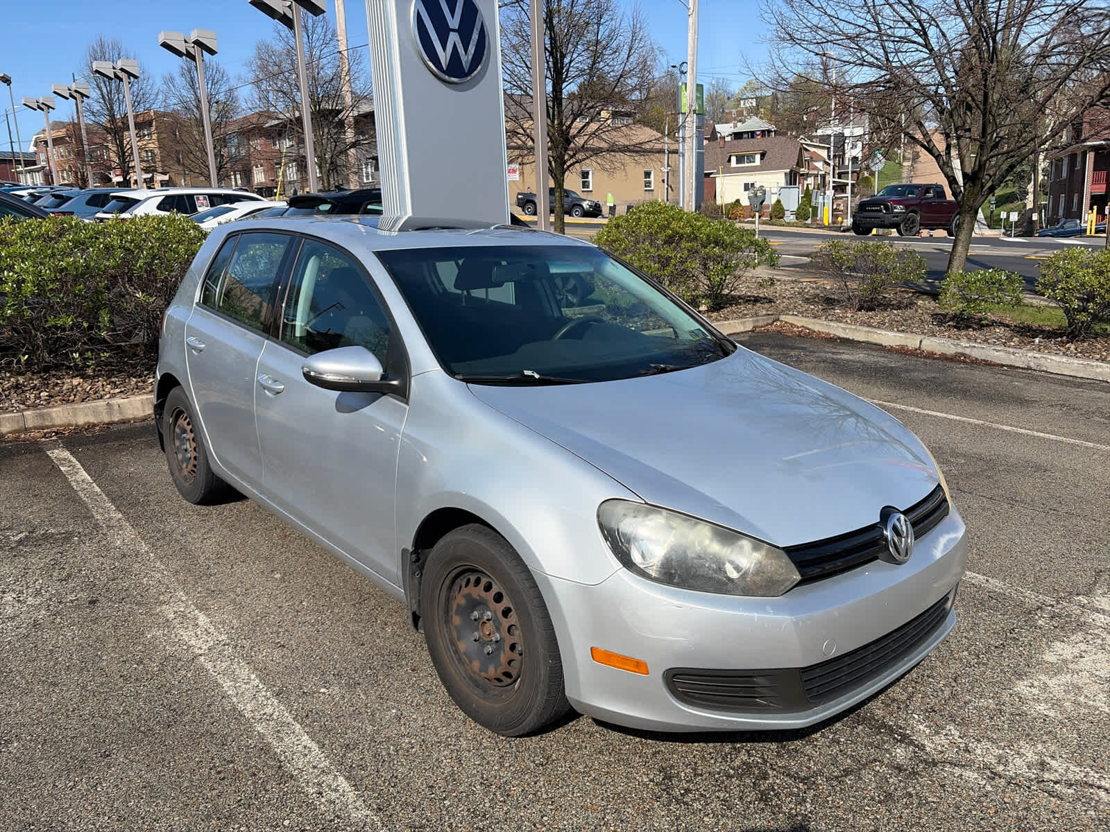 2012 VOLKSWAGEN Golf