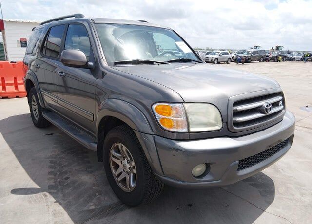 2004 TOYOTA Sequoia