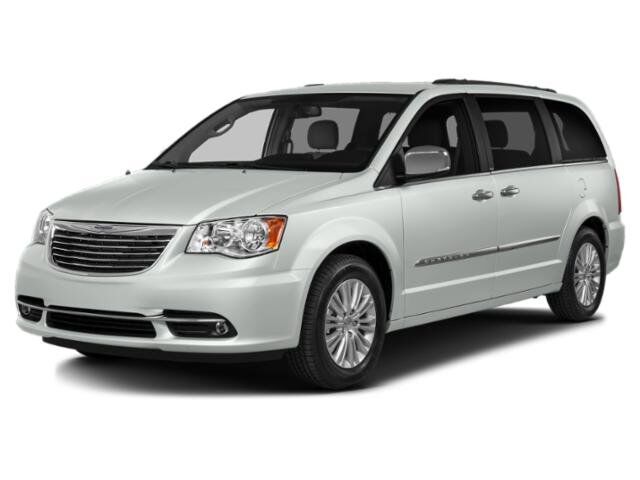 2015 CHRYSLER Town and Country