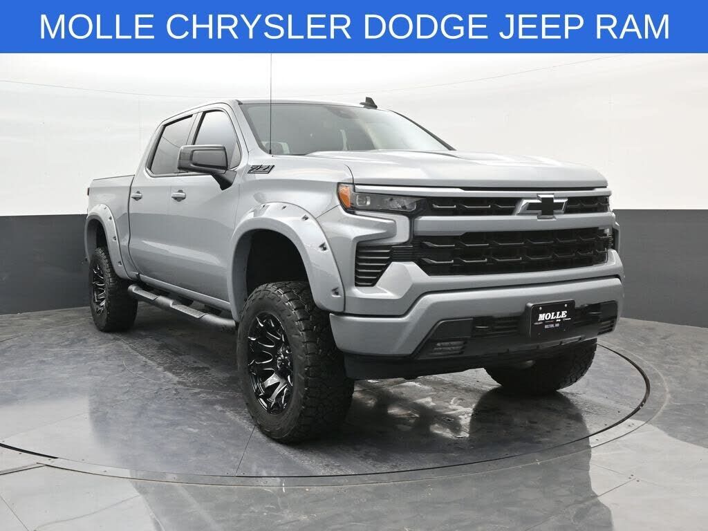 2024 CHEVROLET Silverado