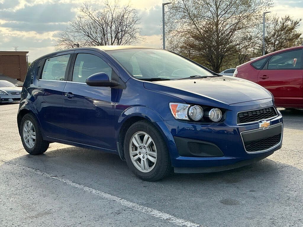 2012 CHEVROLET Sonic
