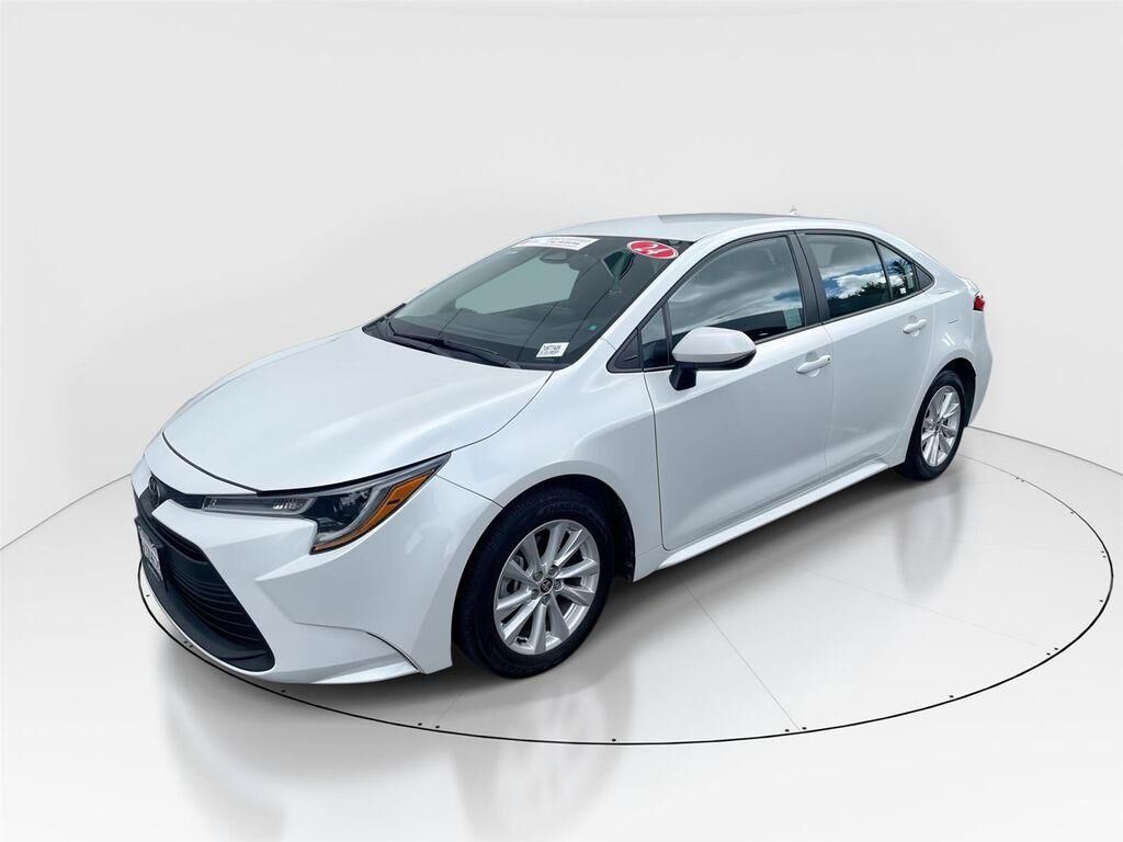 2024 TOYOTA Corolla