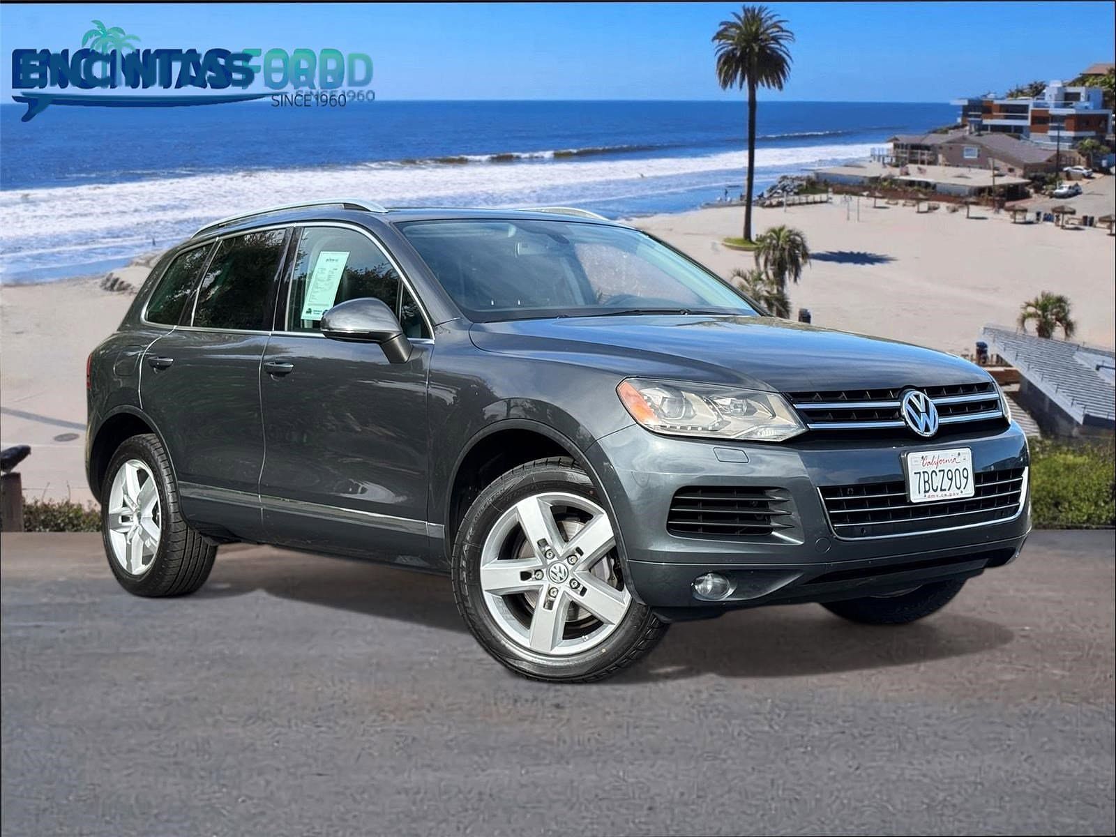 2013 VOLKSWAGEN Touareg