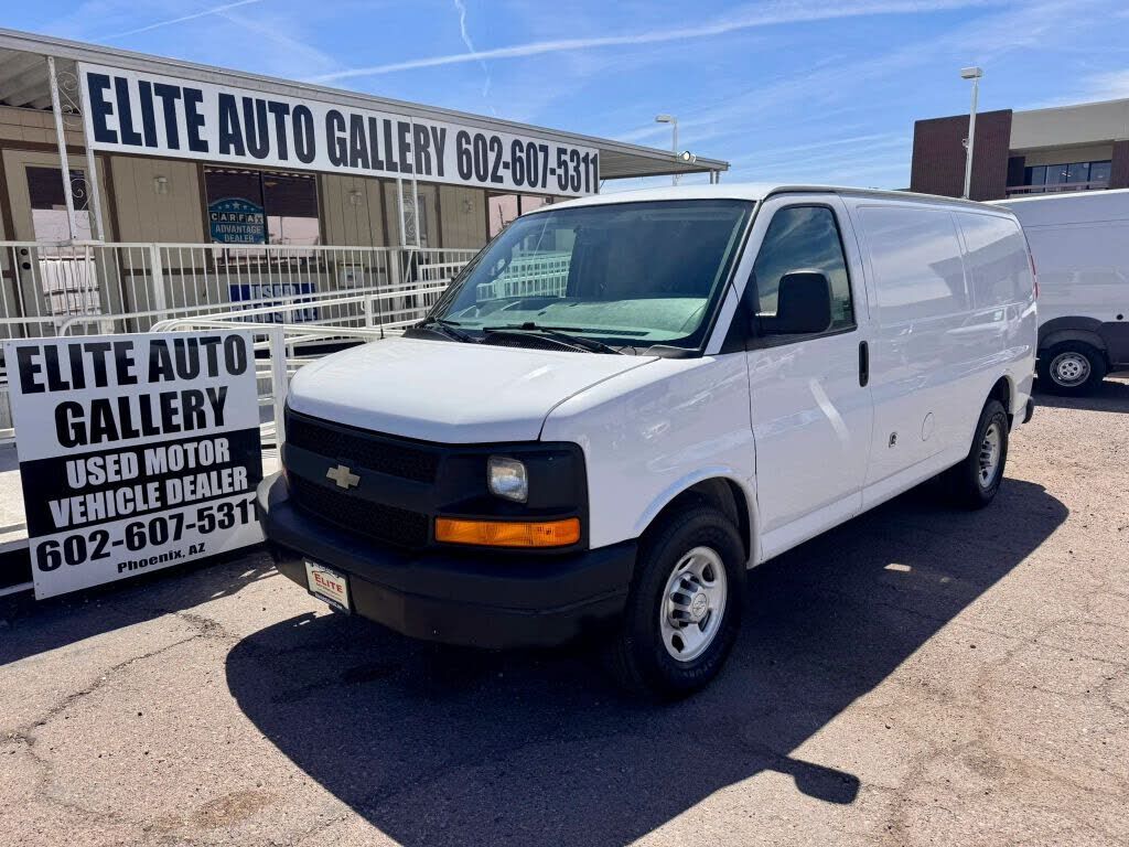 2017 CHEVROLET Express