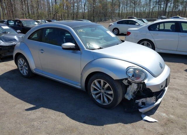 2013 VOLKSWAGEN Beetle