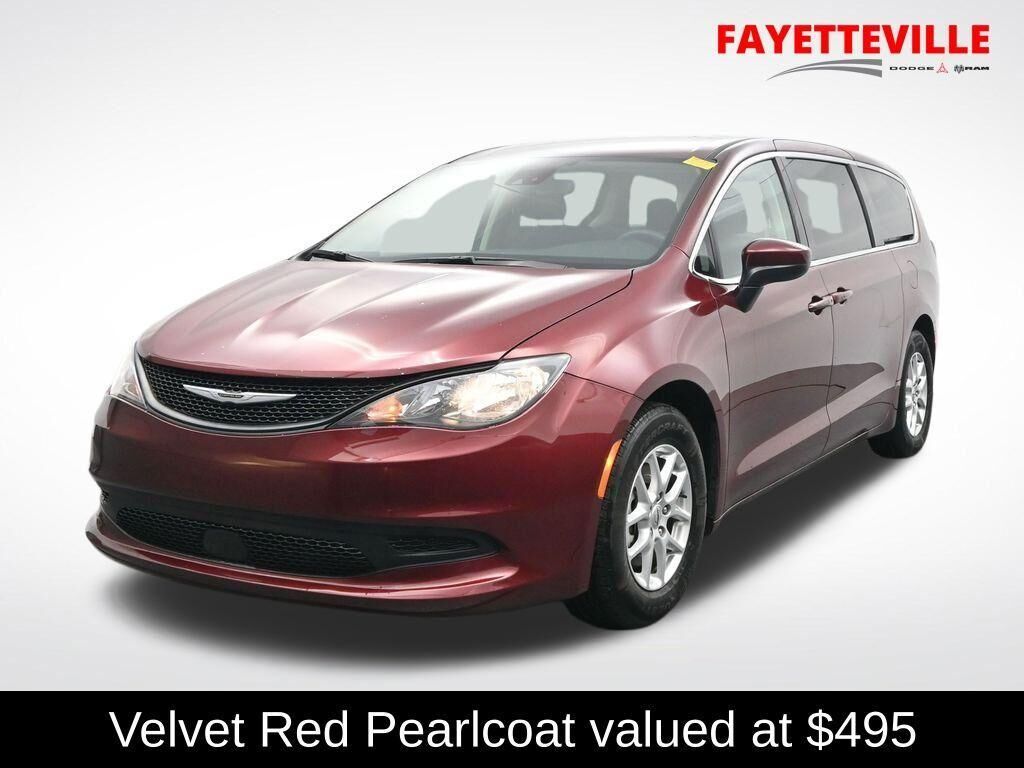 2023 CHRYSLER Voyager