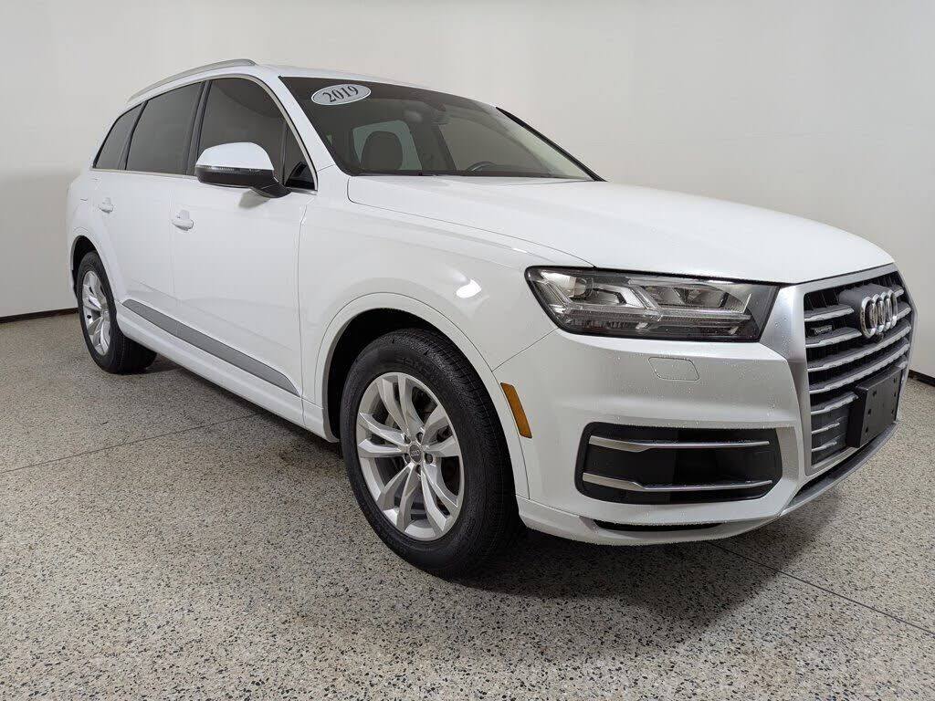 2019 AUDI Q7