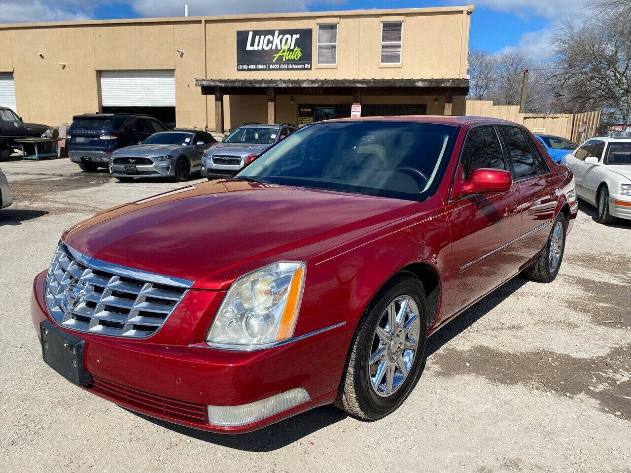 2010 CADILLAC DTS