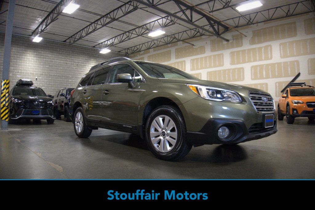 2017 SUBARU Outback