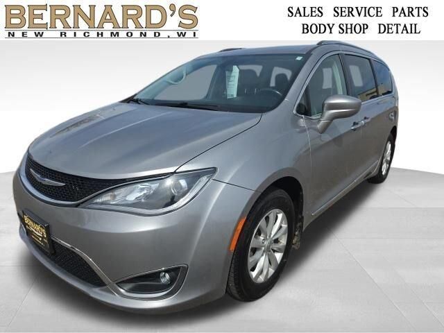 2019 CHRYSLER Pacifica