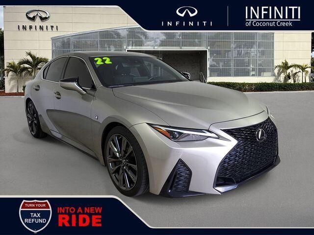 2022 LEXUS IS