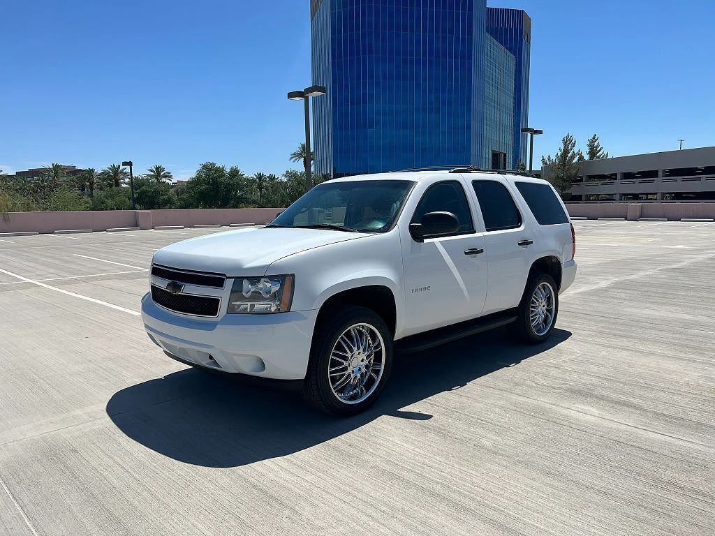2011 CHEVROLET Tahoe