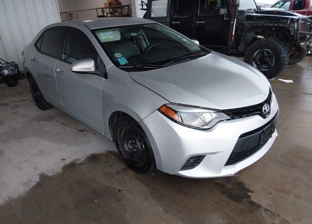 2015 TOYOTA Corolla