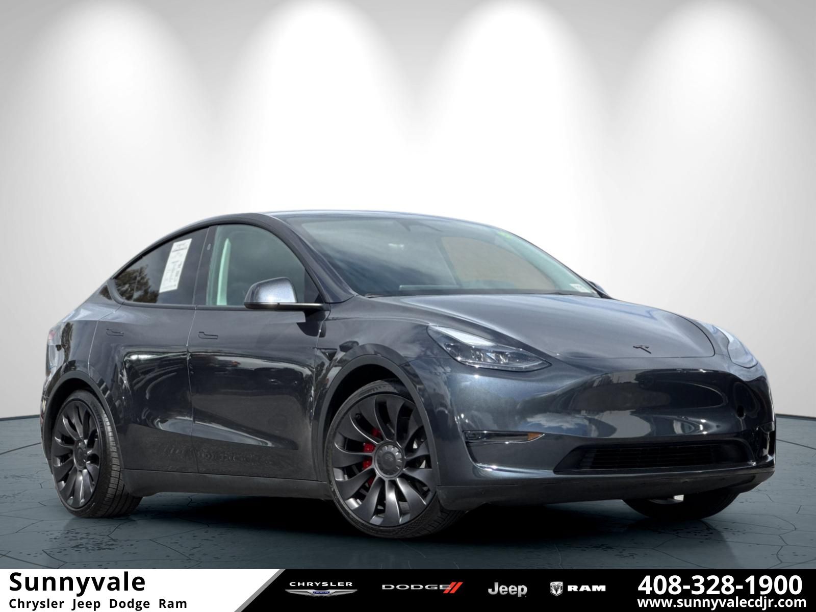 2024 TESLA Model Y