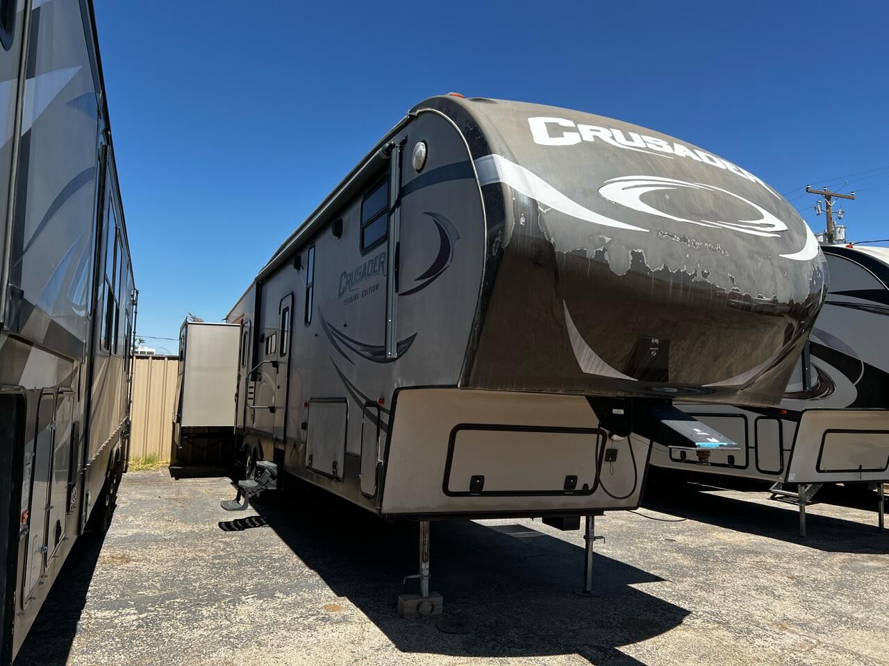 2015 FOREST RIVER Crusader