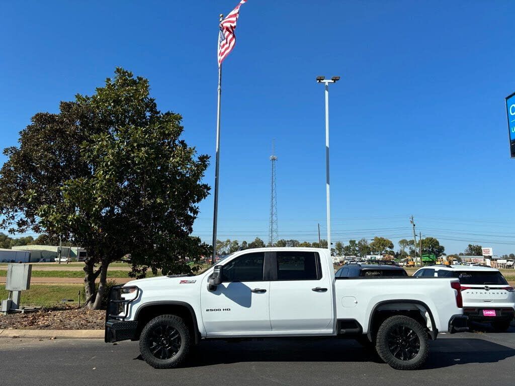 2024 CHEVROLET Silverado HD